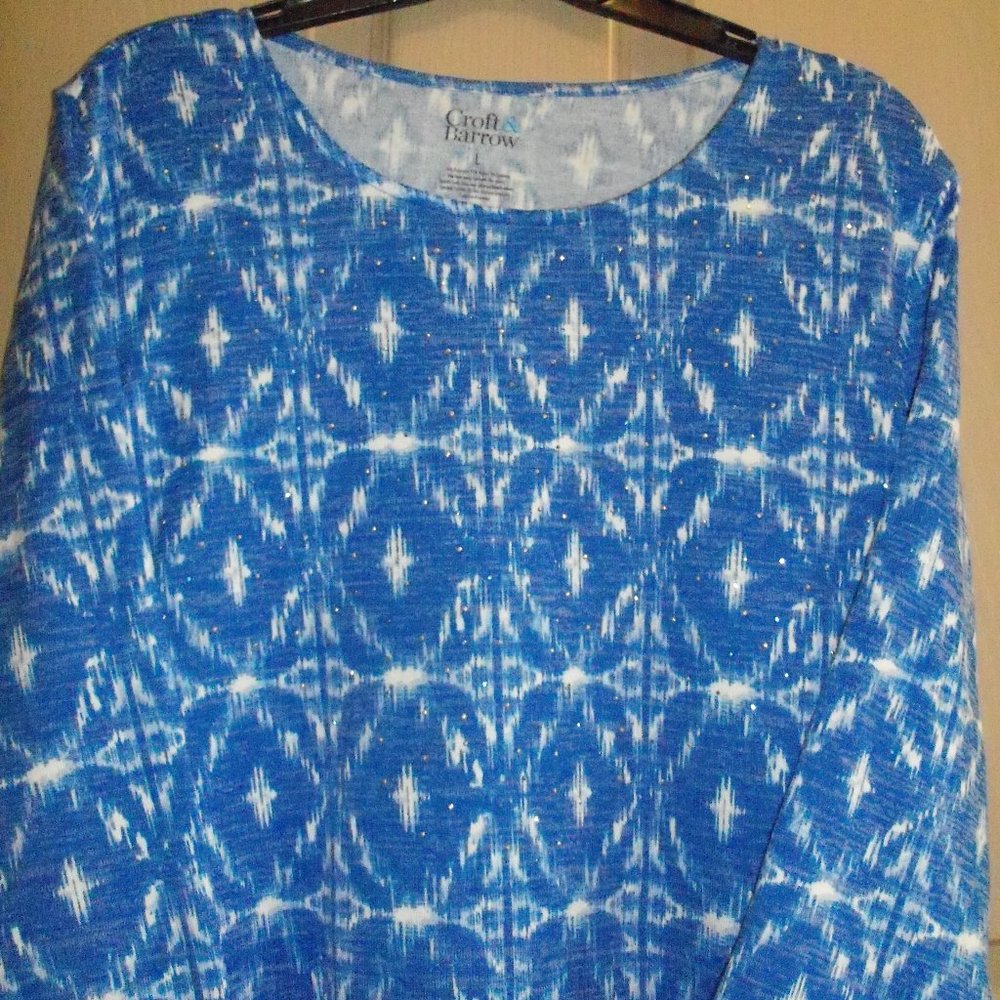 blouse - Picture 2 of 4